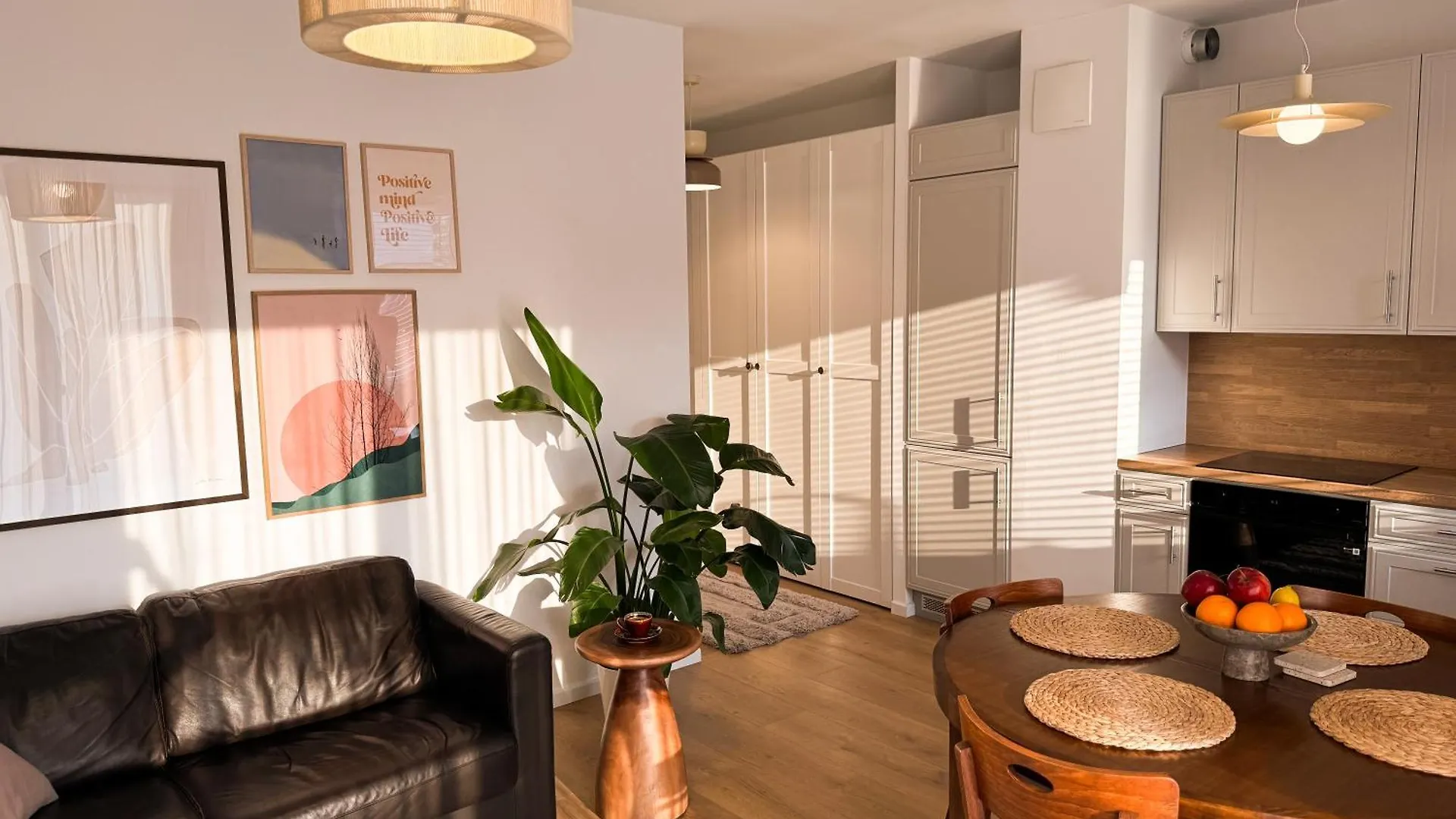 Flh Harmony Suite Warszawa